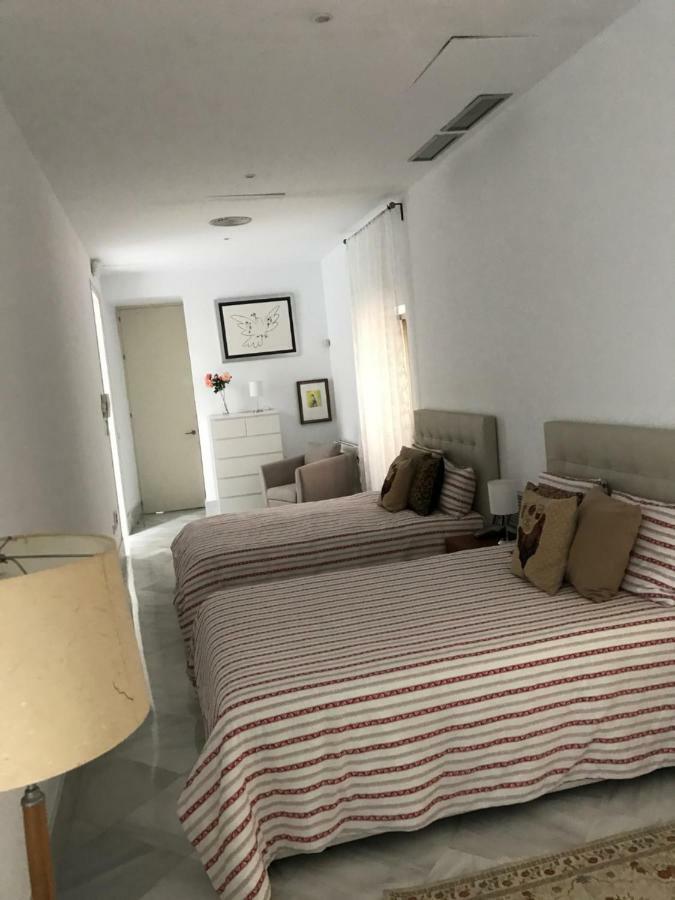 Casa Palacio En Jerez De La Frontera Con Piscina Privada Eksteriør billede